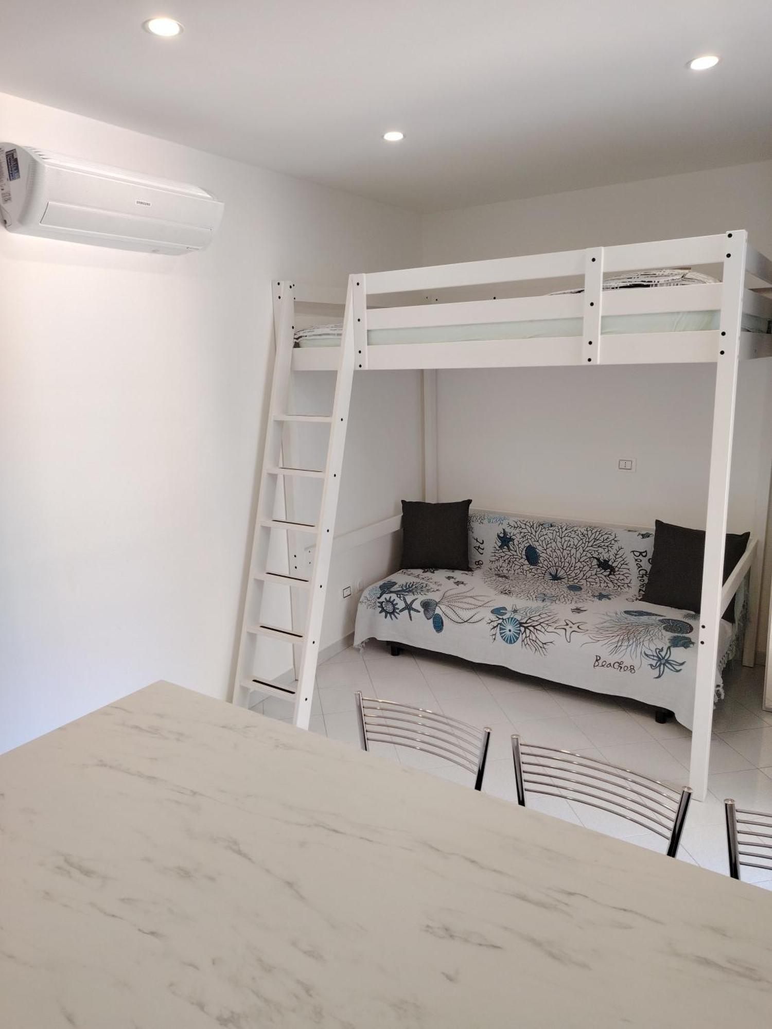 Savona Sea House Lägenhet Exteriör bild